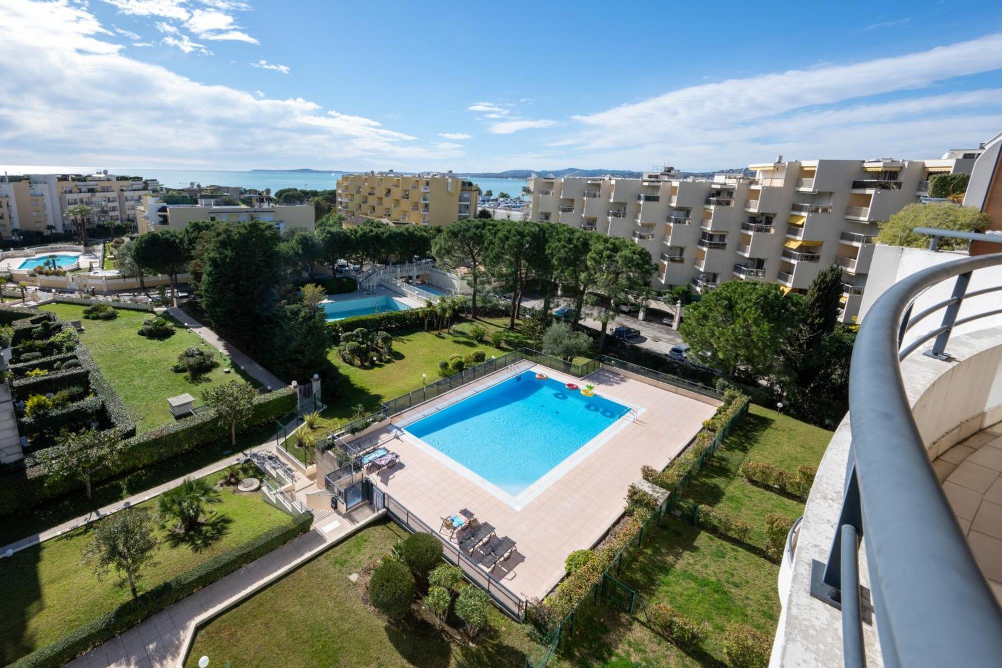 Appart hôtel Résidence Néméa Le Lido 4*